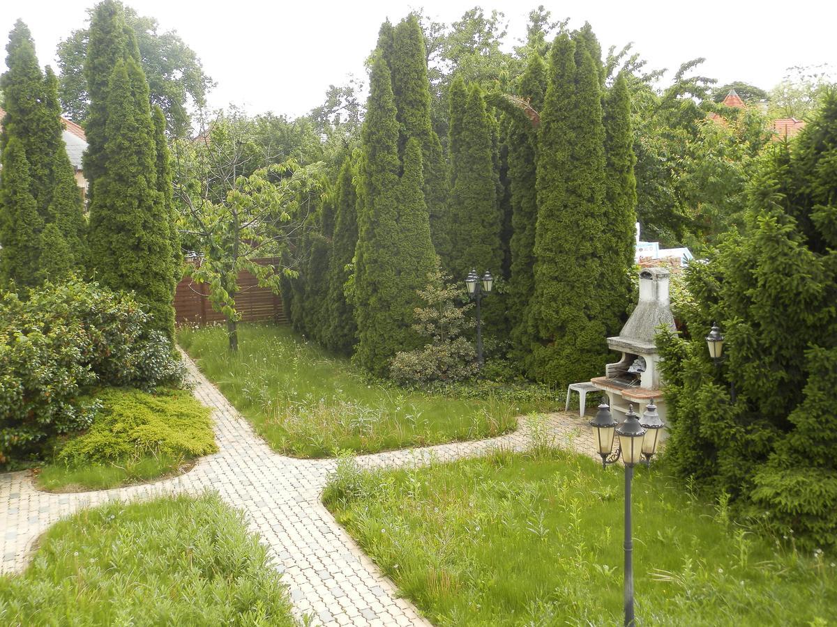 Nagyrét Panzió Eger Bed and Breakfast Exterior foto